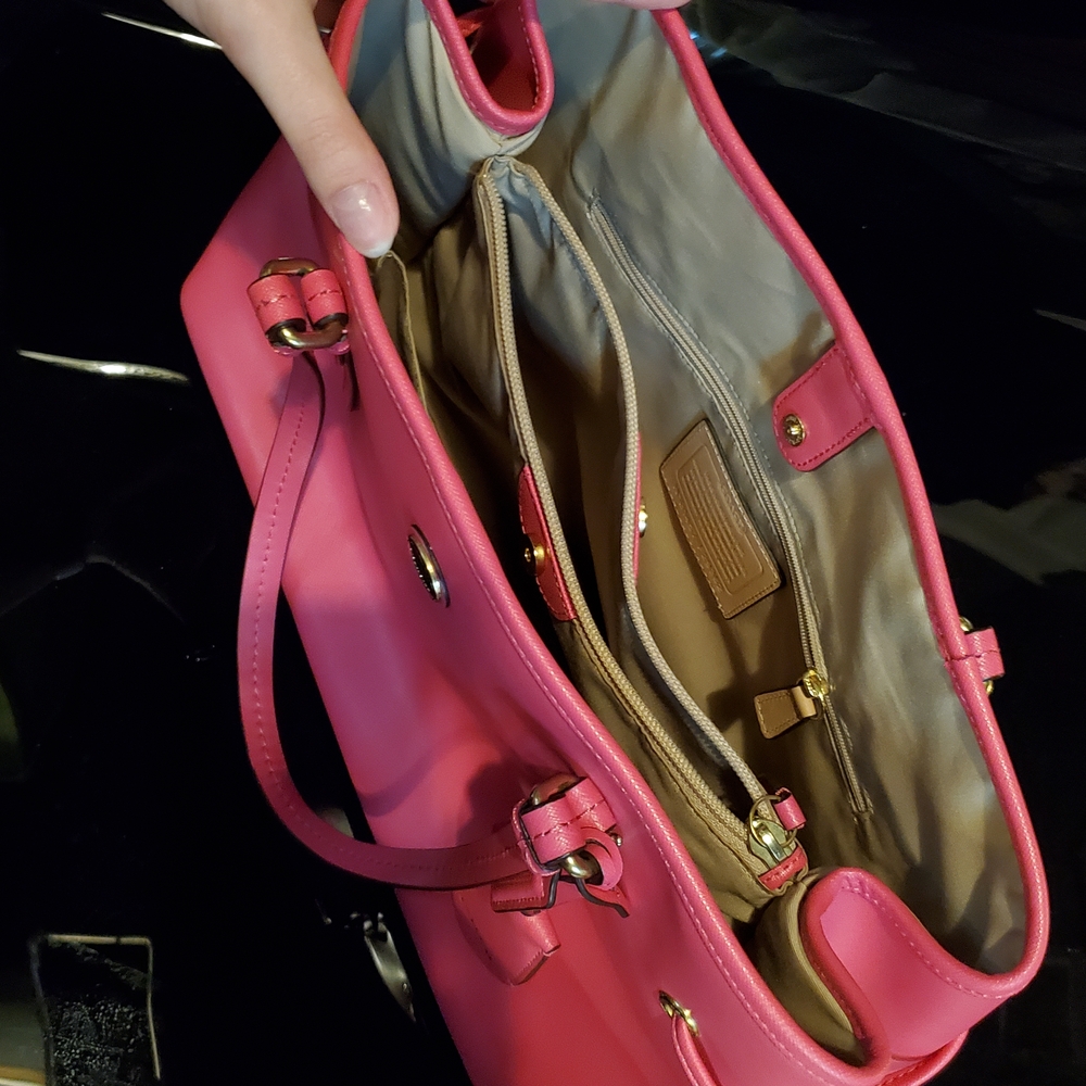 Bright Pink Coach Leather Bag And Wallet Set - Picture 7 of 16